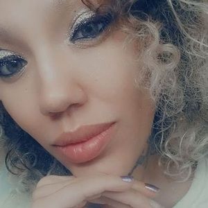 Meet your Posher, Rita